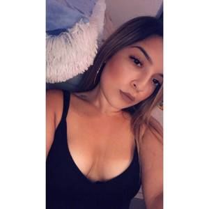 Meet your Posher, Demi